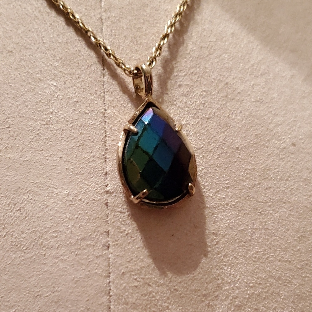 Kendra Scott "Kiri" Necklace